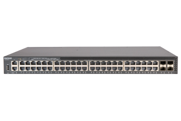 RUCKUS Networks switch full managed layer3 52 port • 32x 1 gbe • 16x 2,5 gbe • poe budget 1480 w • 32x poe at • 16x poe bt • 4x sfp28 • 19" • icx8200