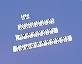 Vertiv(Knürr) zub.Multifunktionsstrebe,B600/800, 4-Pack, 1HE, gelocht, Typ 3, 19"Breite innen,