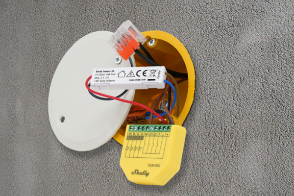 Shelly · Unterputz Zubehör · "1-Channel Decoupler 230V"