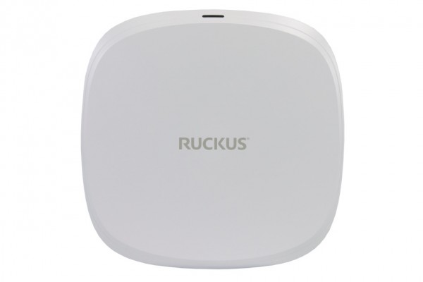 CommScope Ruckus Wireless AP • WIFI7 • 4x4 • Indoor • 10GbE • R770 • 1 Radio BLE/Zigbee + 1x USB • BeamFlex+