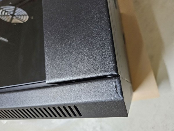 ALLNET 19&quot;Wandgehäuse, 6HE, 1-teilig, T450mm, Schwarz, SMC-Serie,*Demoschrank mit Lackfarbfehler und leichten Kratzern*