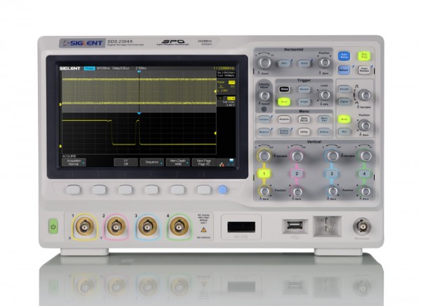 Siglent SDS2204X Plus Oszilloskop / Das SDS2204X Plus Oszilloskop von Siglent bietet eine Bandbreite von 200 MHz, sowie 4 analoge und 16 digitale Kanäle.