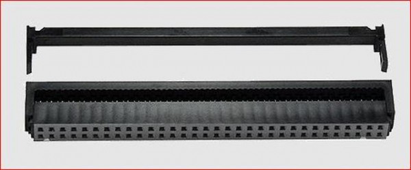 CableEye 64-Pin IDC Sockel mit Zugentlastung